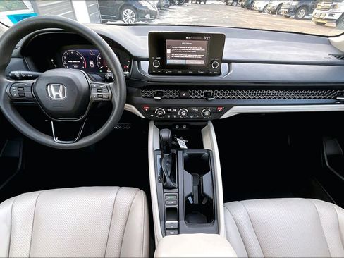 Used 2024 Honda Accord EX image 14