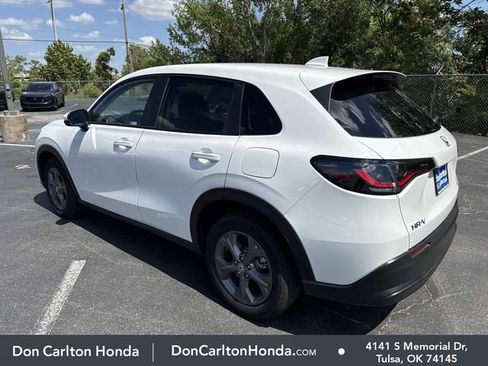 Used 2026 Honda HR-V LX image 6