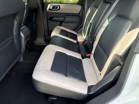 Used 2024 Ford Bronco Wildtrak image 22