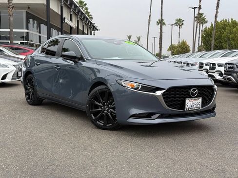 Used 2023 MAZDA MAZDA3 s FWD image 1