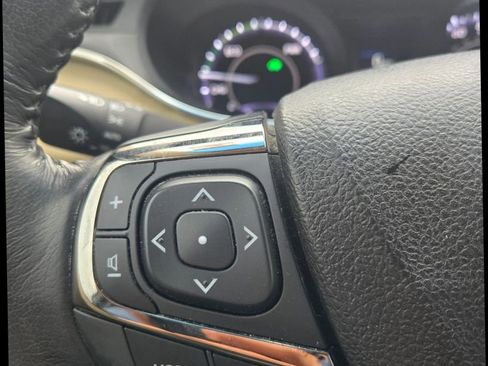 Used 2016 Toyota Avalon XLE Premium image 21