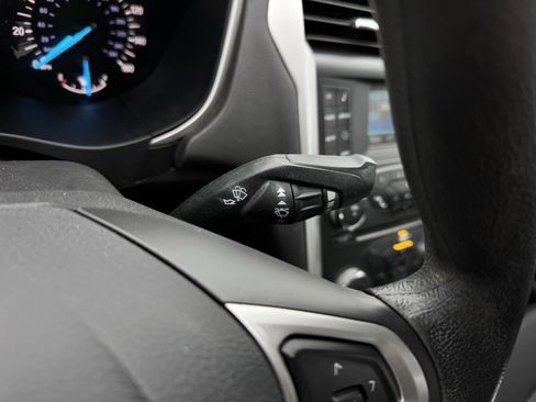 Used 2014 Ford Fusion SE image 23