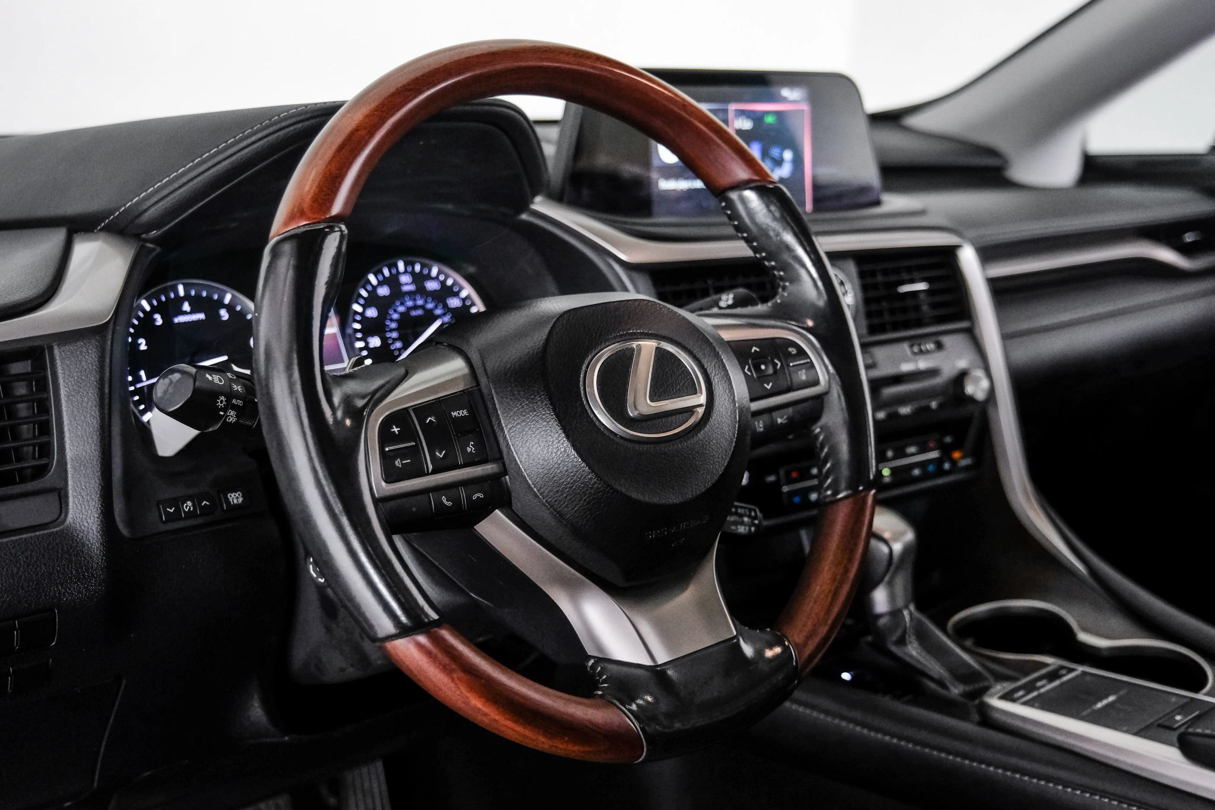 Used 2022 Lexus RX 350 FWD w/ Premium Package image 18