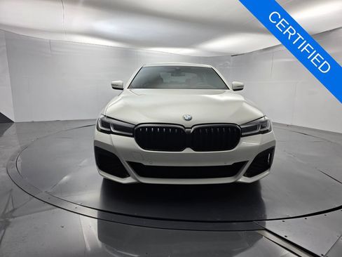 Used 2023 BMW 540i w/ M Sport Package RWD image 2