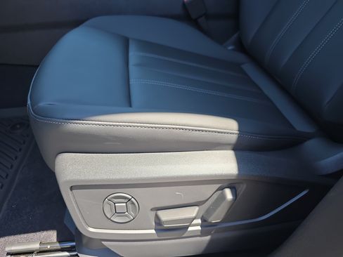 New 2026 Audi Q5 Premium Plus AWD/4WD image 28