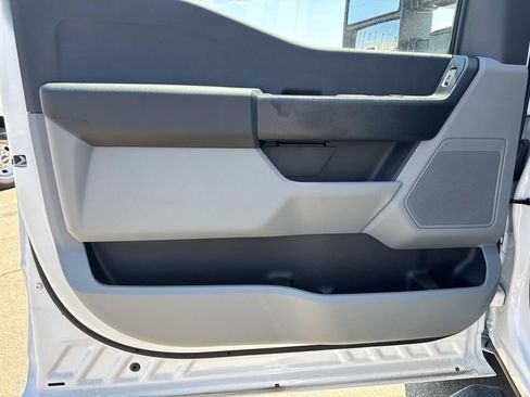 New 2025 Ford F350 XL w/ XL Chrome Package RWD image 11
