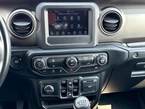 Used 2020 Jeep Wrangler Unlimited Sport AWD/4WD image 10