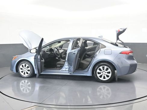 Used 2022 Toyota Corolla LE image 70