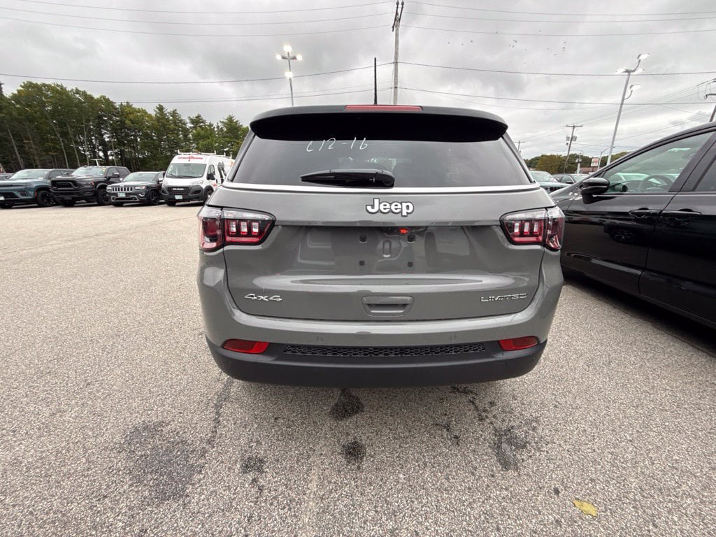 New 2026 Jeep Compass Limited AWD/4WD image 4