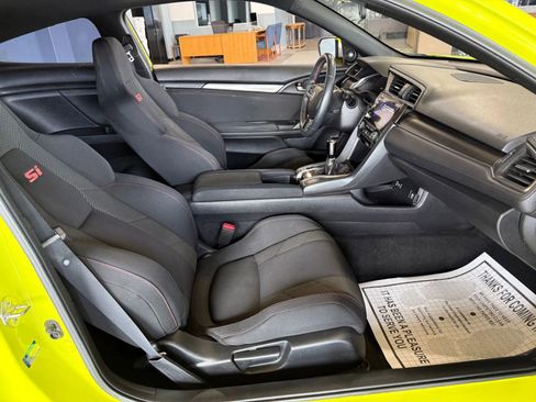 Used 2019 Honda Civic Si image 11