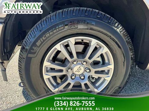 Used 2018 Ford F150 King Ranch w/ Trailer Tow Package image 31