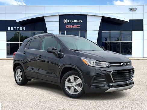 Certified 2020 Chevrolet Trax LT image 1