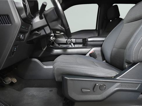 Used 2022 Ford F150 XLT w/ Equipment Group 302A High image 16