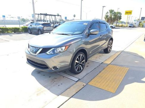 Used 2018 Nissan Rogue Sport SL w/ SL Premium Package image 8
