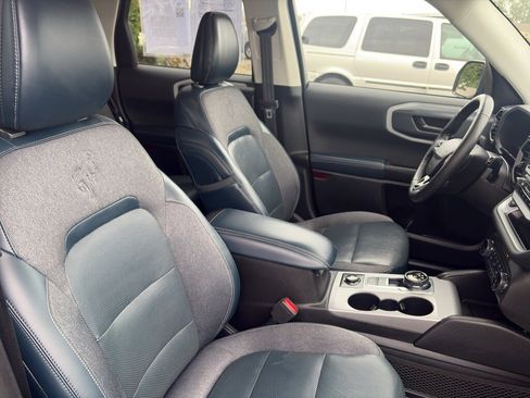 Used 2022 Ford Bronco Sport Outer Banks w/ Tech Package image 27