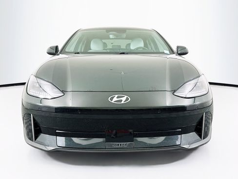 Used 2024 Hyundai Ioniq 6 SEL RWD image 2
