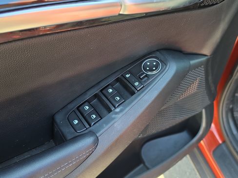 Certified 2023 Kia Seltos S w/ Navigation Package FWD image 19