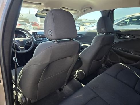 Used 2024 Chevrolet Malibu LS image 17