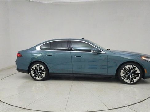 Used 2026 BMW 540i xDrive image 68