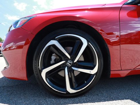 Used 2022 Honda Accord Sport image 9