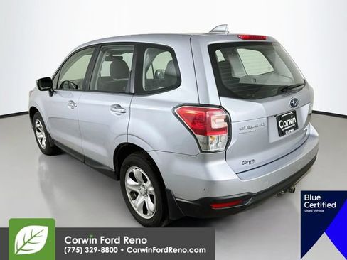 Used 2017 Subaru Forester 2.5i AWD/4WD image 6
