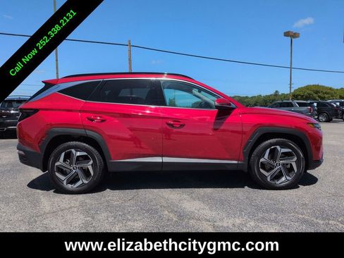 Used 2023 Hyundai Tucson Limited AWD/4WD image 2