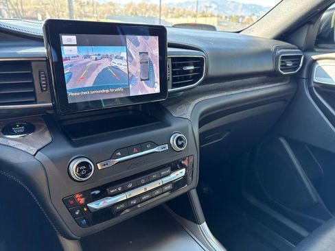 Used 2020 Ford Explorer Platinum image 58