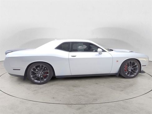 Used 2021 Dodge Challenger R/T Scat Pack image 6