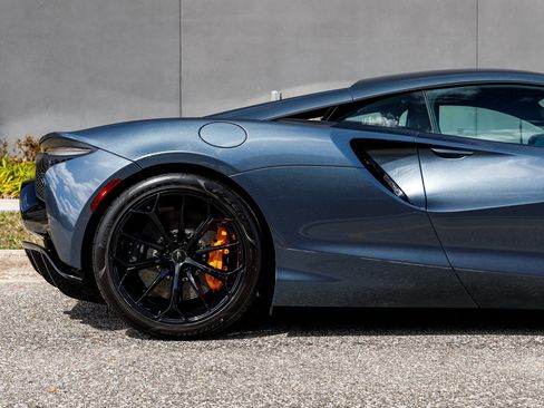 New 2026 McLaren Artura RWD image 11