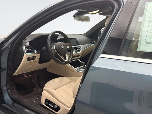 Used 2021 BMW 330i xDrive Sedan w/ Convenience Package image 10