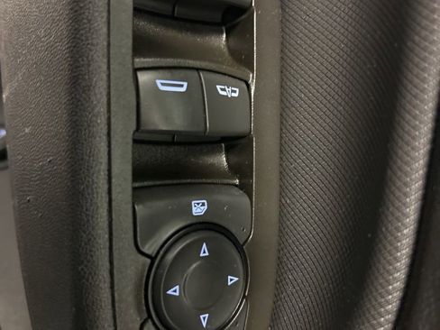 Used 2023 Chevrolet Equinox RS image 24