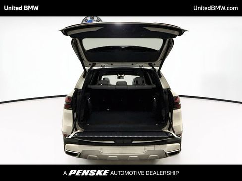 Certified 2024 BMW X5 sDrive40i w/ Premium Package RWD image 21