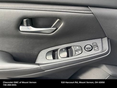 Used 2024 Nissan Sentra SV image 13