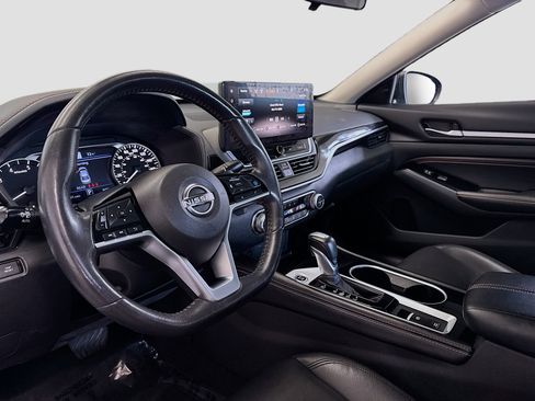 Used 2023 Nissan Altima 2.0 SR image 7