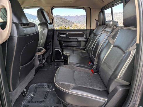 Used 2020 RAM 3500 Laramie image 19