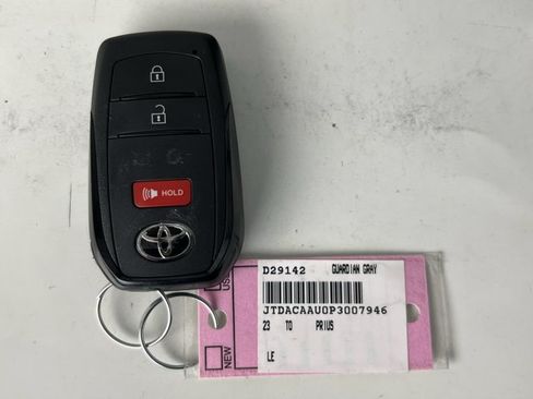 Used 2023 Toyota Prius LE FWD image 19