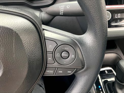 Used 2026 Toyota Corolla LE image 23