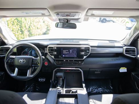 Used 2024 Toyota Tundra SR5 AWD/4WD image 10