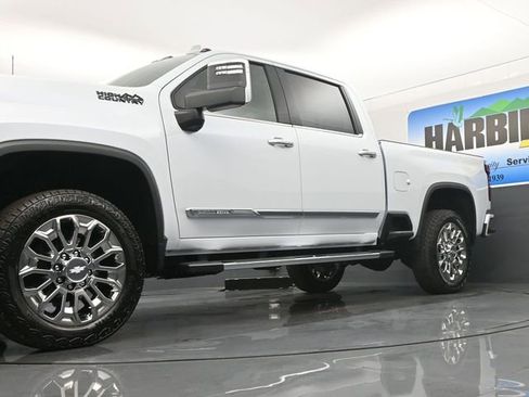 New 2026 Chevrolet Silverado 2500 High Country w/ Technology Package image 18