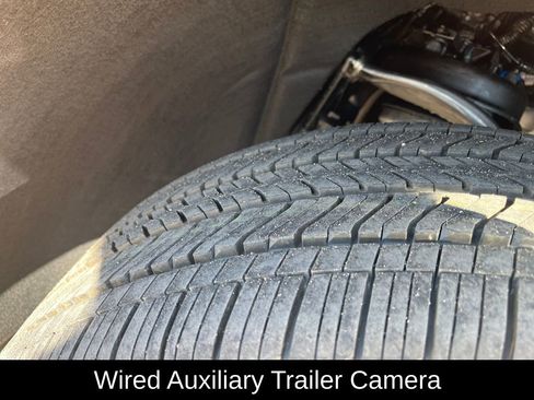 New 2026 GMC Yukon XL Denali w/ Denali Reserve Package image 32