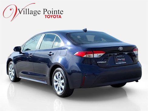 Used 2024 Toyota Corolla LE image 4