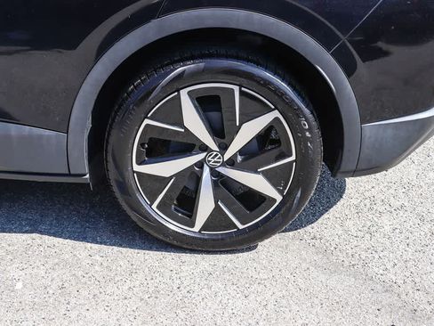 Used 2023 Volkswagen ID.4 S RWD image 10
