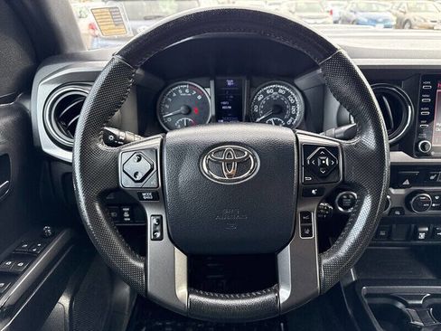 Used 2020 Toyota Tacoma 4x4 Double Cab image 22
