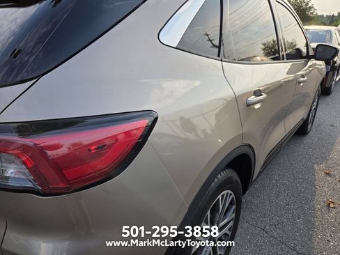 Used 2020 Ford Escape SEL FWD image 8