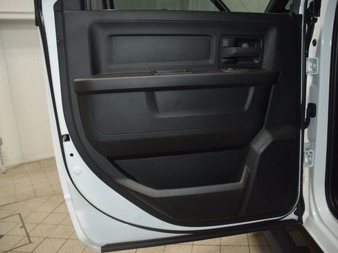 Used 2025 RAM 5500 Tradesman w/ Safety Group image 34