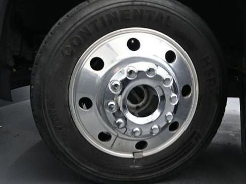 Used 2019 Ford F450 XL w/ STX Appearance Package image 4