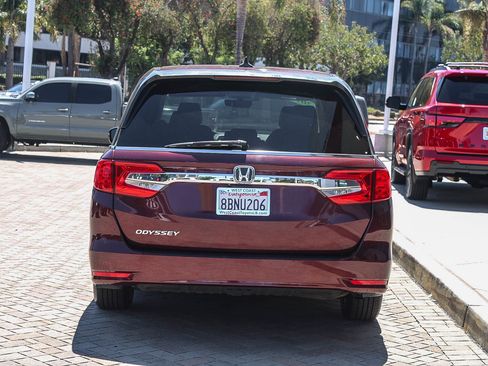 Used 2019 Honda Odyssey EX-L image 8