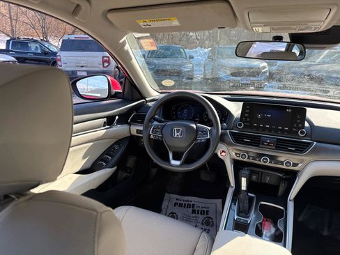 Used 2018 Honda Accord LX image 35