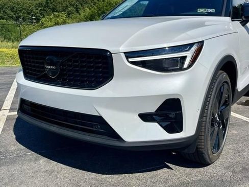New 2026 Volvo XC40 B5 Ultra w/ Climate Package AWD/4WD image 8