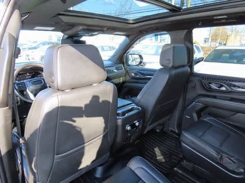 Used 2023 GMC Yukon Denali image 16
